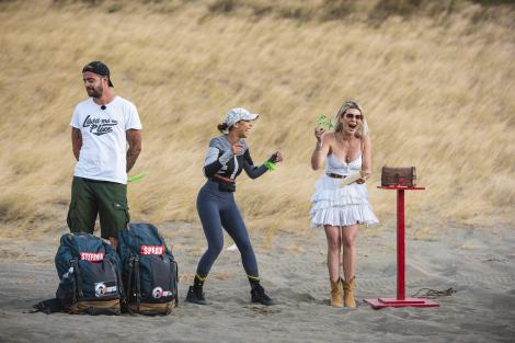 Bucurie și emoție la Asia Express! Ancora este verde, Speak și Ștefania nu părăsesc competiția