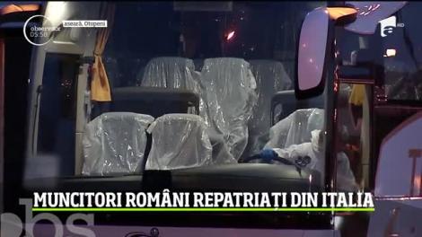 Muncitori români repatriați din Italia
