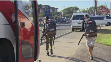 Autocarul misterios îi pune pe gânduri pe concurenți. "Când ne puneți pe toți la un loc ceva sigur se întâmplă!".