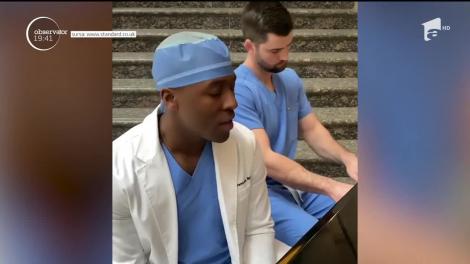 Medicii americani încearcă să le ridice moralul conanţionalilor cu muzică