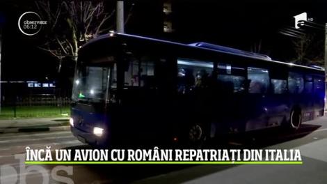 Încă un avion cu români repatriați din Italia