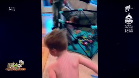 Smiley News. Nu știi cum să-ți ții copilul în casă pe timp de carantină? O mămică i-a făcut băiețelului ei un traseu sportiv în locuință