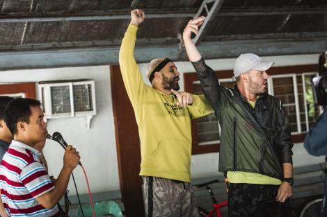 Concurenţii au primit ca sarcină să se înregistreze fredonând piesa "Treasure" - Bruno Mars! Alex Abagiu: "Cântam ca două pisici bete"