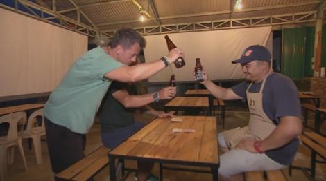 Au dormit într-un bar! Sorin Bontea și Răzvan Fodor, dezvăluiri neașteptate la Asia Express: „Ziceai că ești la Vama Veche”