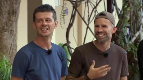 Flirt la Asia Express! Carmen Grebenișan: "Am vrut să-i donez banii lui Florin Ristei. Vreau să vadă cum este să ai o femeie care aduce bani acasă!"