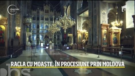 Racla cu Moaştele Sfintei Cuvioase Parascheva ar putea fi purtată în procesiune prin Moldova