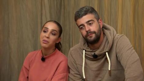 Trei echipe luptă să ajungă în finală. Ștefania nu vrea nuntă, vrea trofeul Asia Express: "Nu plecăm acasă, inelul meu e norocos astăzi!"