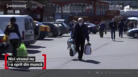 O şoferiţă de TIR duce alimente în zonele grav afectate de coronavirus