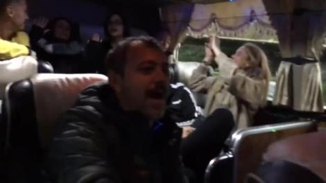 Exclusiv! Imagini nedifuzate la TV cu "imnul" învingătorilor Bontea-Fodor. Au scos din bagaje A.S.I.A din tinerețile lor în Asia Express