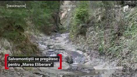 Salvamontiştii se pregătesc pentru "Marea Eliberare"