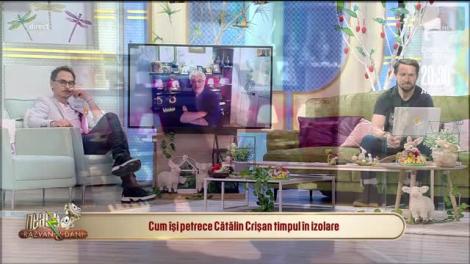 Cum își petrece Cătălin Crișan timpul în izolare: Cant la o pianină veche de 184 de ani!