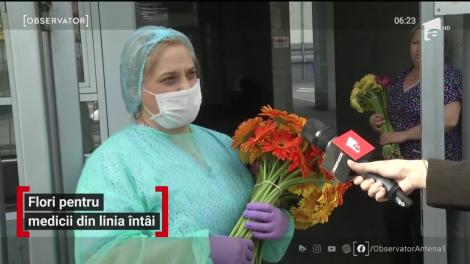 Cum a reuşit un bucureştean să aducă zâmbete pe buzele salvatorilor din linia întâi
