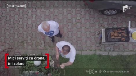 Mici serviți cu drona, în izolare