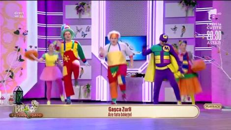 Gașca Zurli cântă piesa Are tata băiețel, la Neatza cu Răzvan și Dani