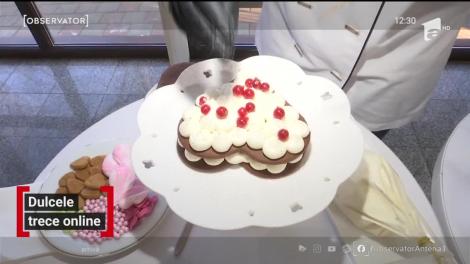 Dulcele trece în online