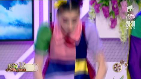 Gașca Zurli cântă piesa Aram Sam Sam, la Neatza cu Răzvan și Dani