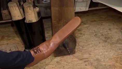 Pantofi pentru distanțare socială