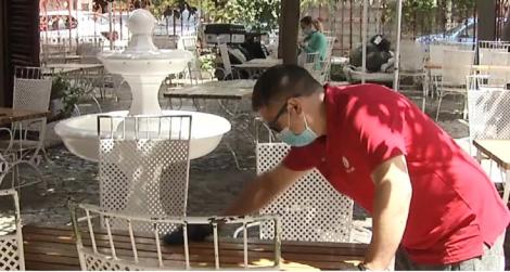 1 iunie, ziua mult așteptată de români. La terasele redeschise se va intra doar cu rezervare