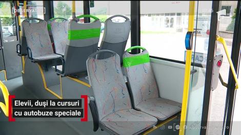 Elevii din Baia Mare, duși la cursuri cu autobuze speciale