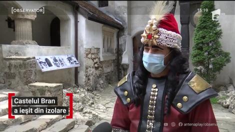 Castelul Bran a ieșit din izolare și își așteaptăturiștii