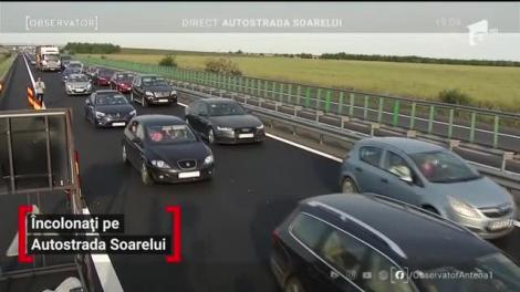 Aglomerație mare pe drumul de întoarcere de la mare, în ultima zi din minivacanţa de Rusalii