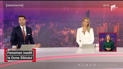 Fenomen inedit la Ocna Sibiului. Opt tineri nepalezi s-au bucurat de nămol și lacurile sărate