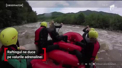 Raftingul, unul dintre cele mai palpitante sporturi pe apă