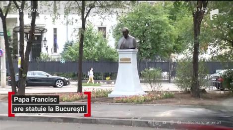 Papa Francisc are statuie la București