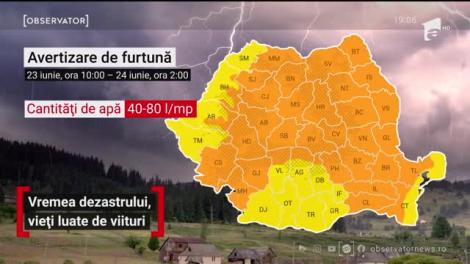 Viiturile de cod roşu au dărâmat case, au rupt drumuri şi au lăsat în urmă lacrimi şi neputinţă