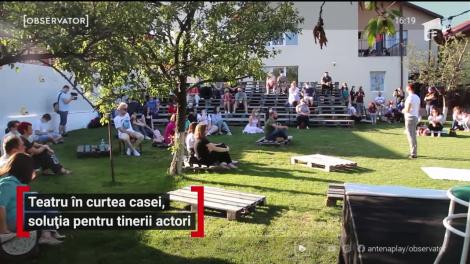 Teatru în curtea casei, soluția pentru tinerii actori