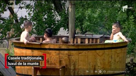 Casele tradiţionale din Maramureș câştigă teren chiar şi în faţa celor mai luxoase resorturi de pe litoral