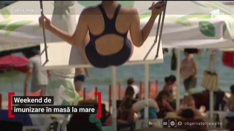Vacanța la mare a devenit imunizarea în masă! Deși numărul de cazuri crește de la o zi la alta, românii nu se dezmint și se înghesuie să intre în apă