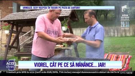 Viorel, pus la muncă! Soțul Vulpiței a dat coasa pe mașina de tuns iarba! | Video