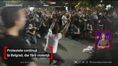 Protestele continuă la Belgrad, dar fără violență