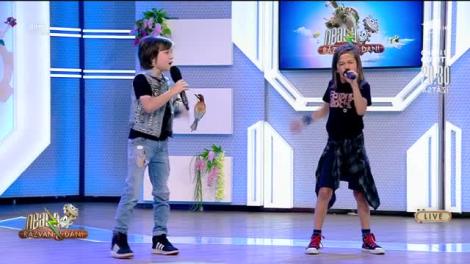 Rock on!  Sebi și Dani, cei mai energici concurenți de la "Next Star", au făcut show în platoul de la "Neatza cu Răzvan și Dani"