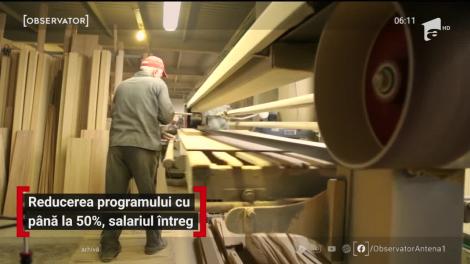 Reducerea programului de lucru până la 50%, iar statul să plătească diferenţa