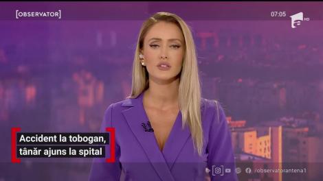 Un tânăr, care s-a dat pe burtă pe un tobogan cu apă, s-a lovit cu capul de marginea de beton a structurii