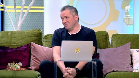 Smiley News: Cum își hrănește un tată bebelușul