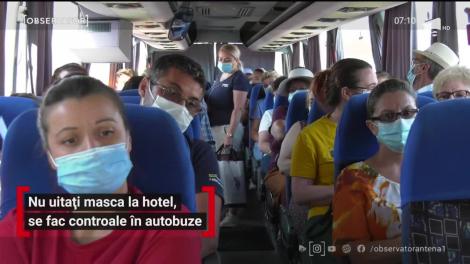 Nu uitați masca la hotel! Poliţiştii de pe litoral au dat startul controalele în autobuze