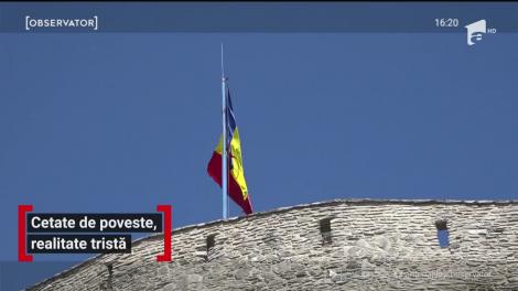 Cetatea Devei, o mare dezamăgire! Una dintre incinte este în paragină