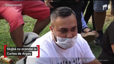 Scandal între credincioși, la pelerinajul de Sfânta Maria de la Curtea de Argeș. Oamenii s-au împins: "Pune-ți masca!" - Video