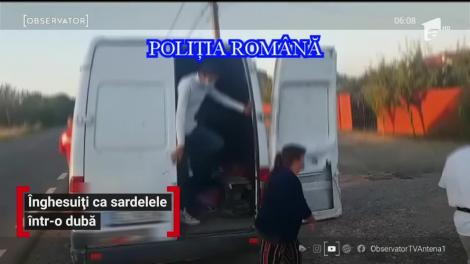 Pasageri înghesuiţi ca sardelele într-o dubă din Galaţi