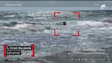 Zi dramatică pe litoral, record de salvări pe mare