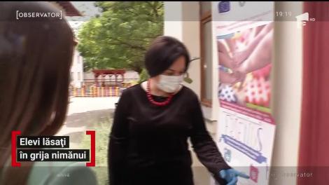 Elevi lăsați în grija nimănui. Cine va face triajul epidemiologic al copiilor?