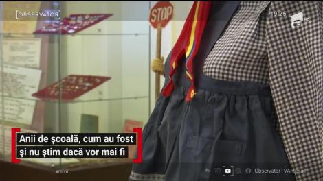 La şcoală, ca la armată! Elevii vor începe noul an fără serbări şi îmbrăţişări