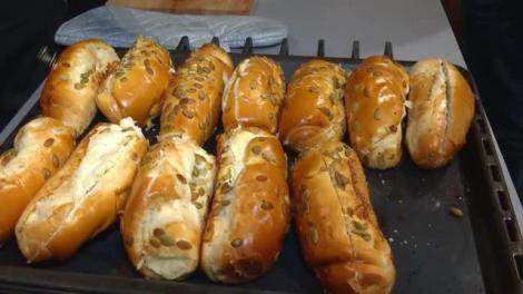 Cum arată Gina Pistol și chefii în culisele emisiunii, înainte de a începe filmările. Puțini au ocazia să îi vadă așa