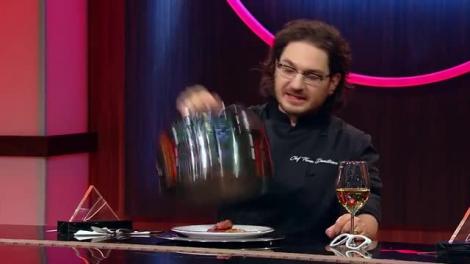 Au crezut că mâncarea din farfurie le-a fost pregătită de un „nea Marinuș”. Cum arată în realitate concurentul