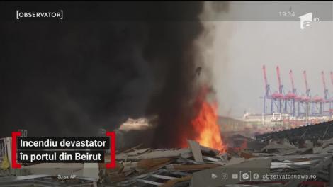 Incendiu devastator în portul din Beirut