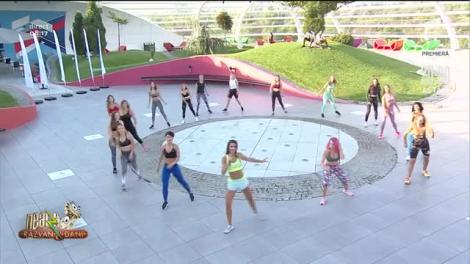 Flashmob, la Neatza! Diana Stejereanu, super antrenament: "Sus picioarele!"