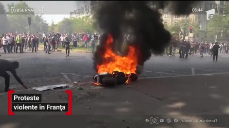 Noi proteste violente ale mişcării "Vestele Galbene" în Paris
